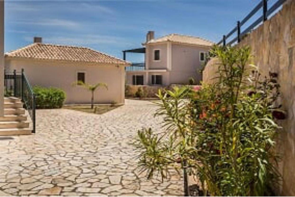 Peaceful House With An Awesome View Villa Khelmata Exterior photo