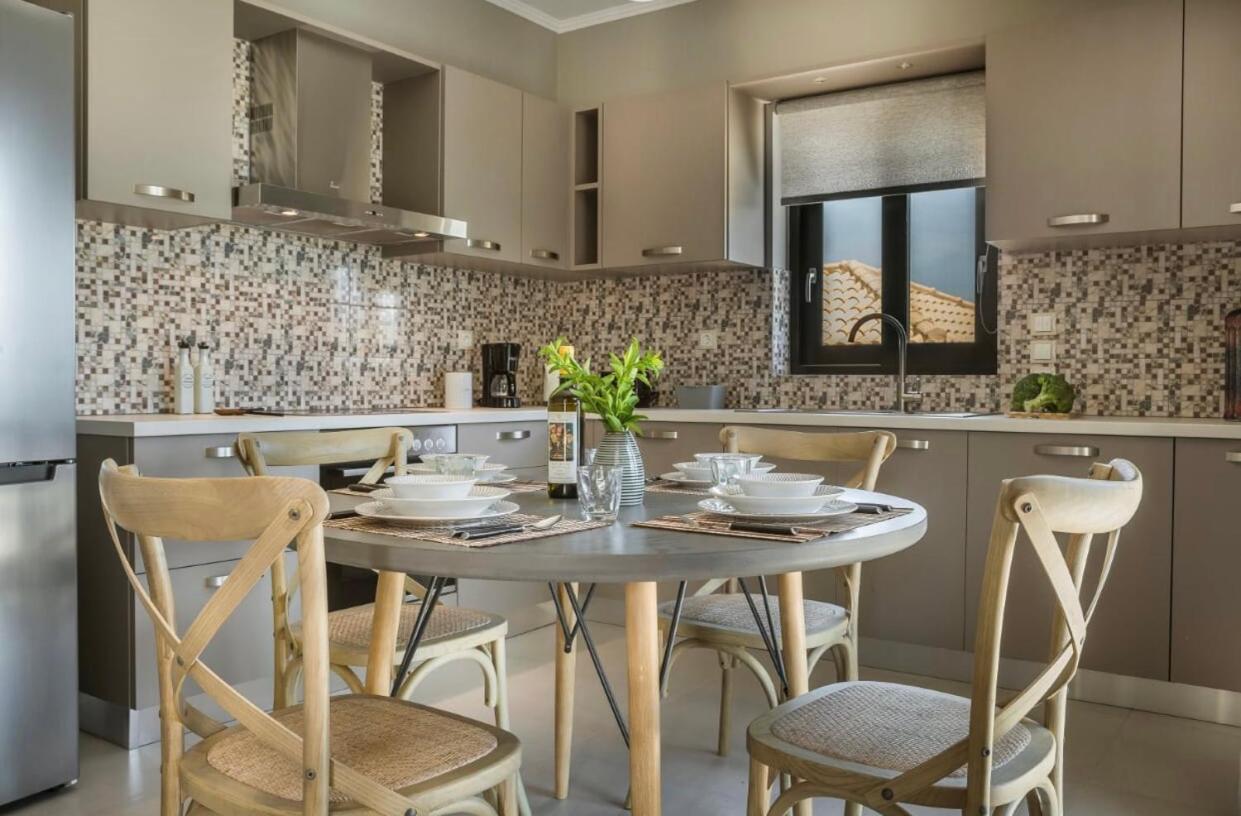 Peaceful House With An Awesome View Villa Khelmata Exterior photo